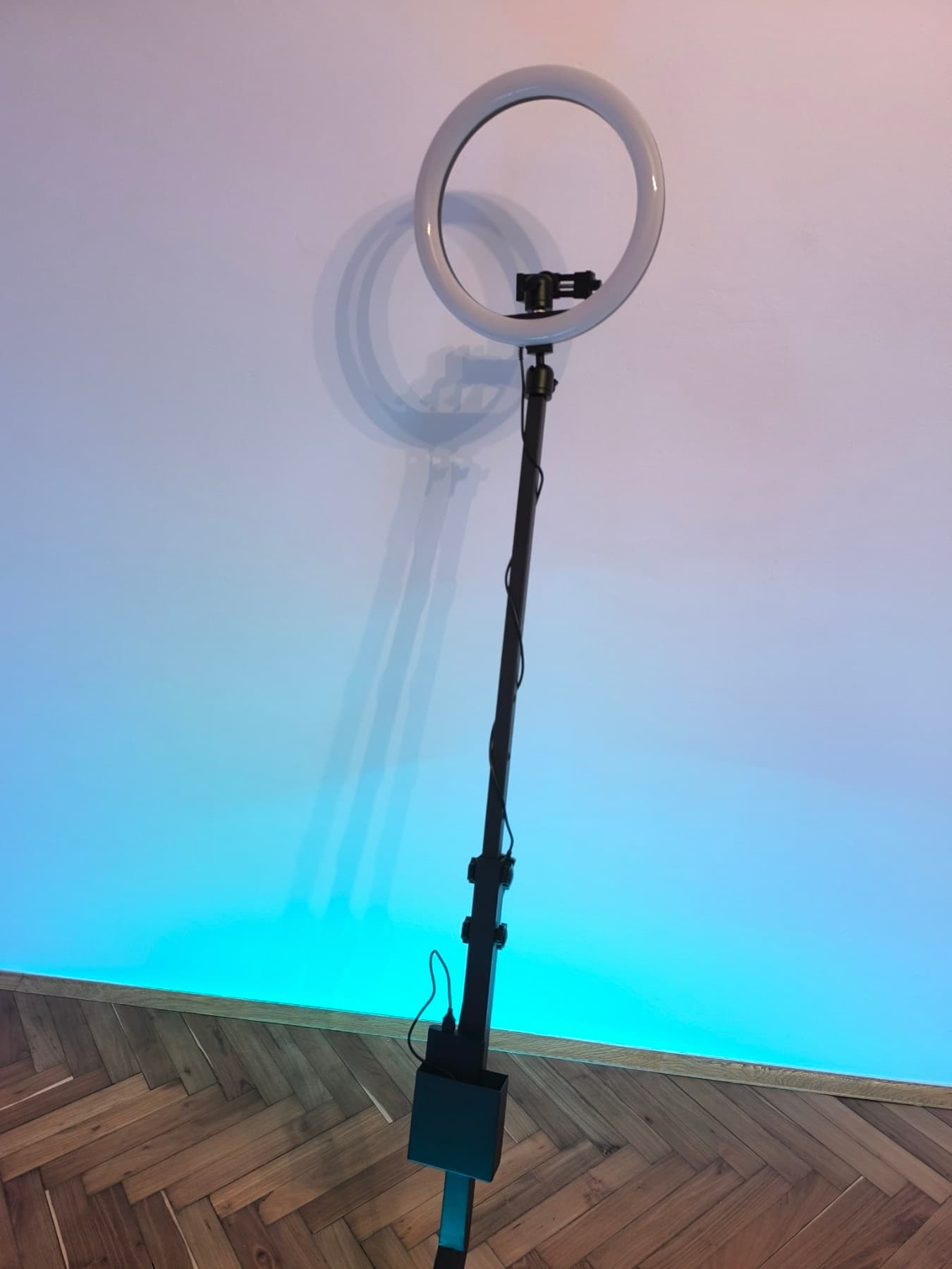 360 video booth oprema spremna za snimanje na proslavi